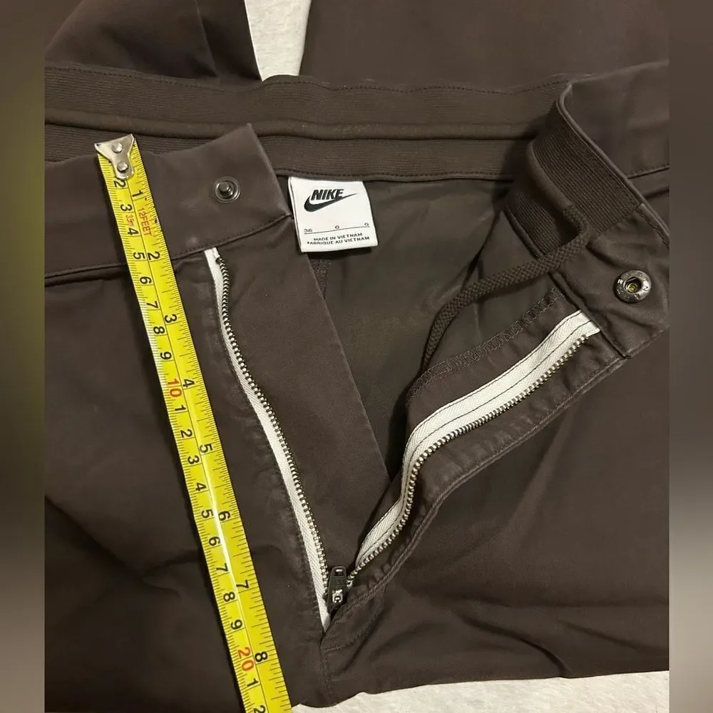 Nike Sportswear Mens Size 36 Essentials Unlined Cropped Pants